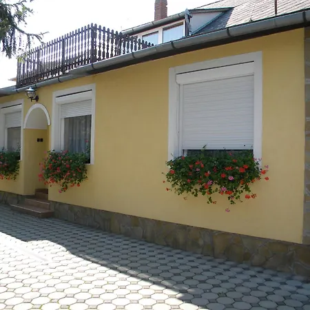 아파트 Istvan Haz Balatonkeresztúr